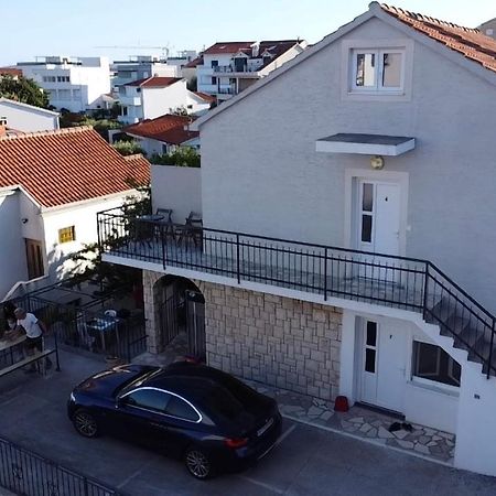 Apartments Suker Trogir Exterior foto