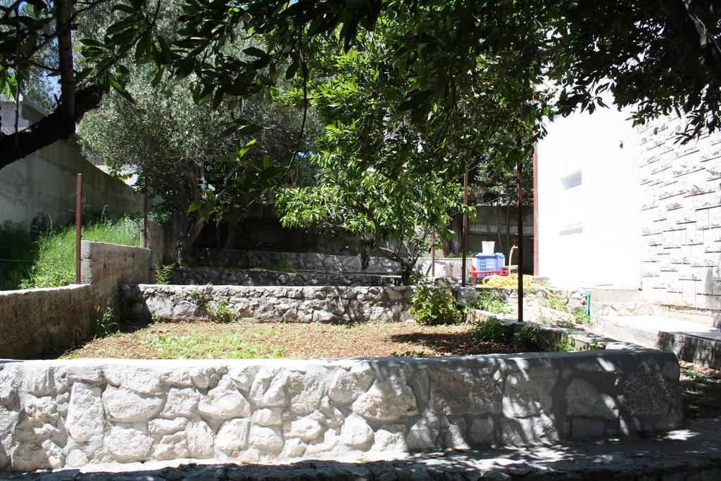 Apartments Suker Trogir Exterior foto