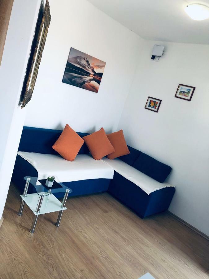 Apartments Suker Trogir Exterior foto